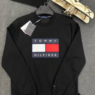 TOMMY HILFIGER SWEATSHIRT