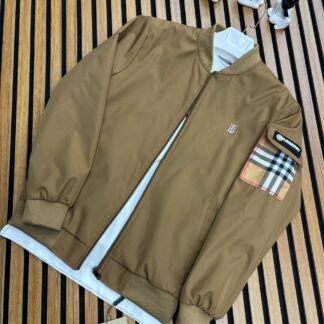 BURBERRY RAINCOAT