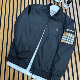 BURBERRY RAINCOAT