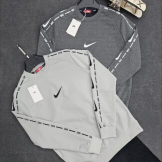 NIKE SWEATSHIRT